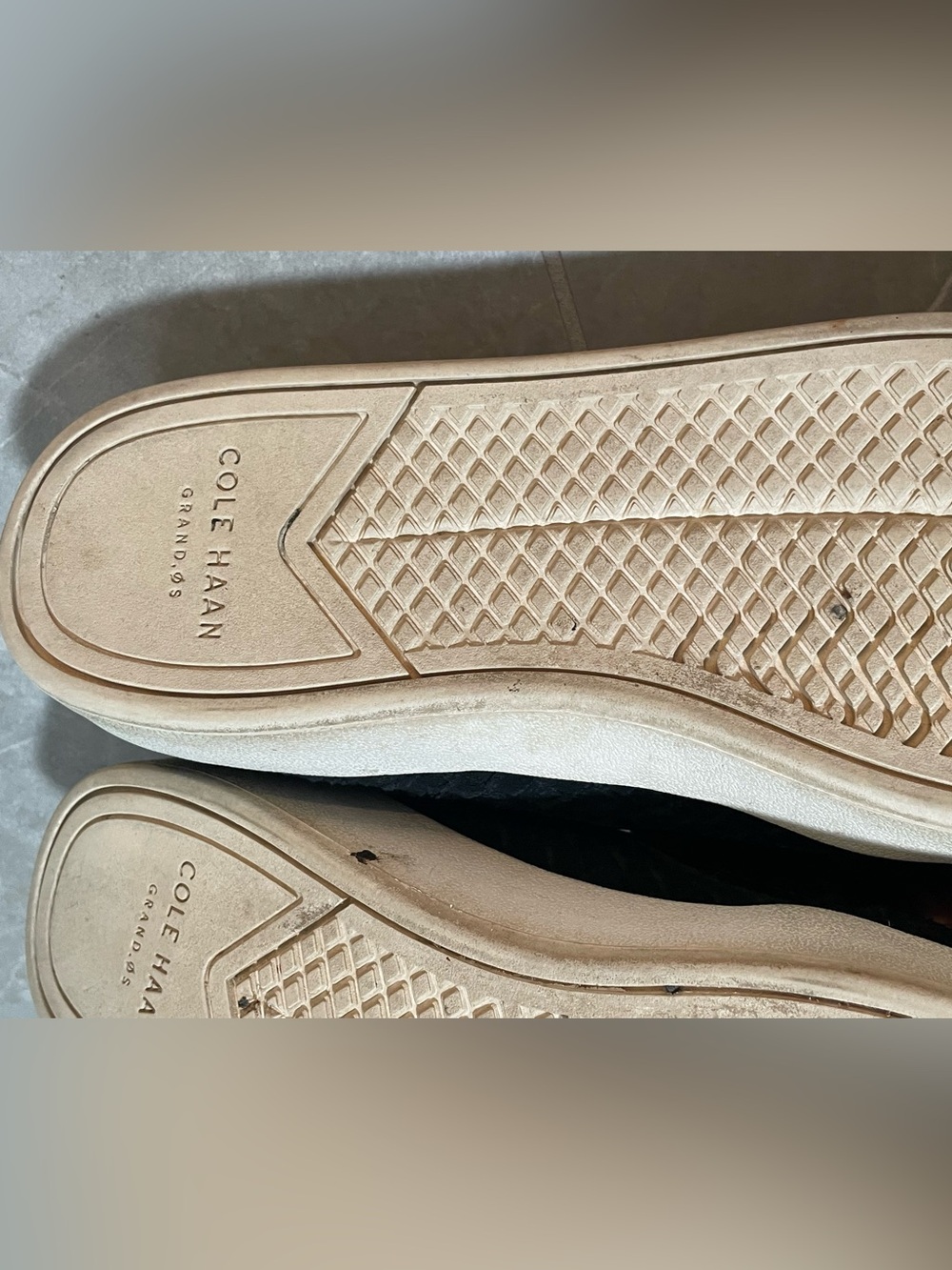 Cole Haan Women's Black Woven Slip-On Flats Round Toe Leather Size 8.5 B - Picture 7 of 8